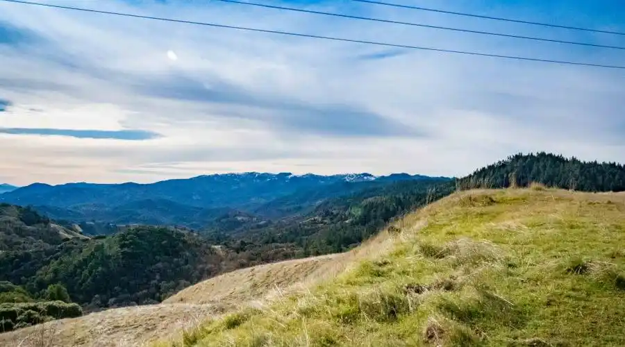 9140 Boonville Rd,Ukiah,California 95482,United States,Ranch,Boonville,185068