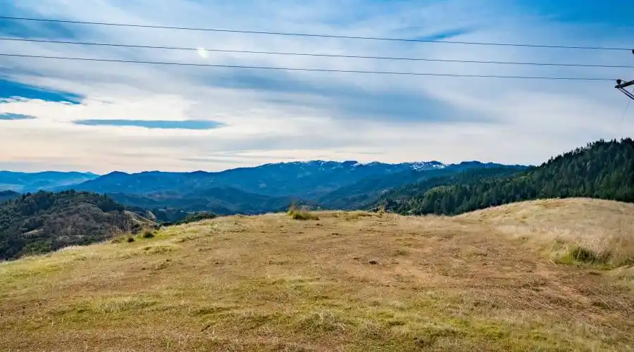 9140 Boonville Rd,Ukiah,California 95482,United States,Ranch,Boonville,185068