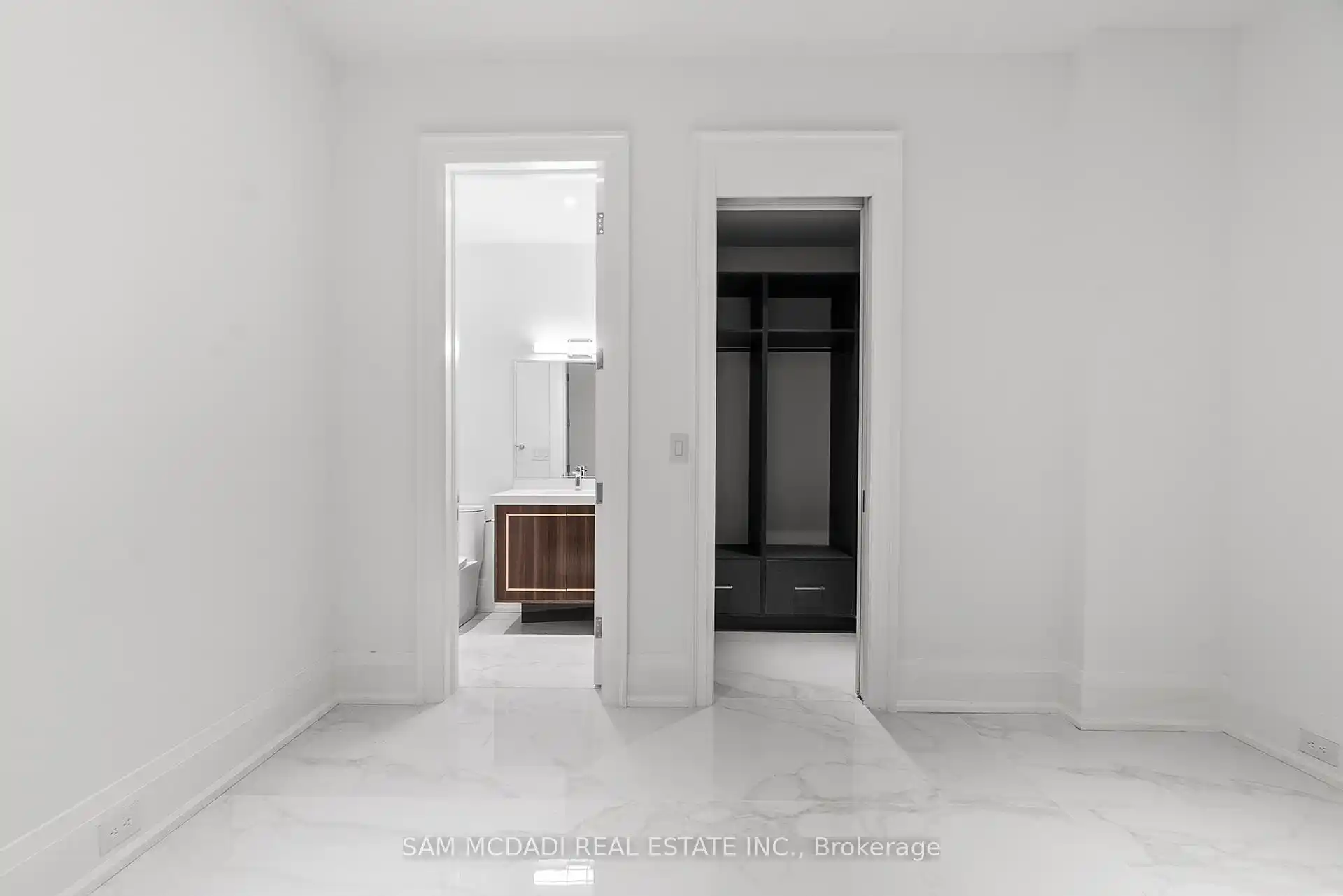 84 Pebbleridge Place, Oakville (W12792798) – image 43