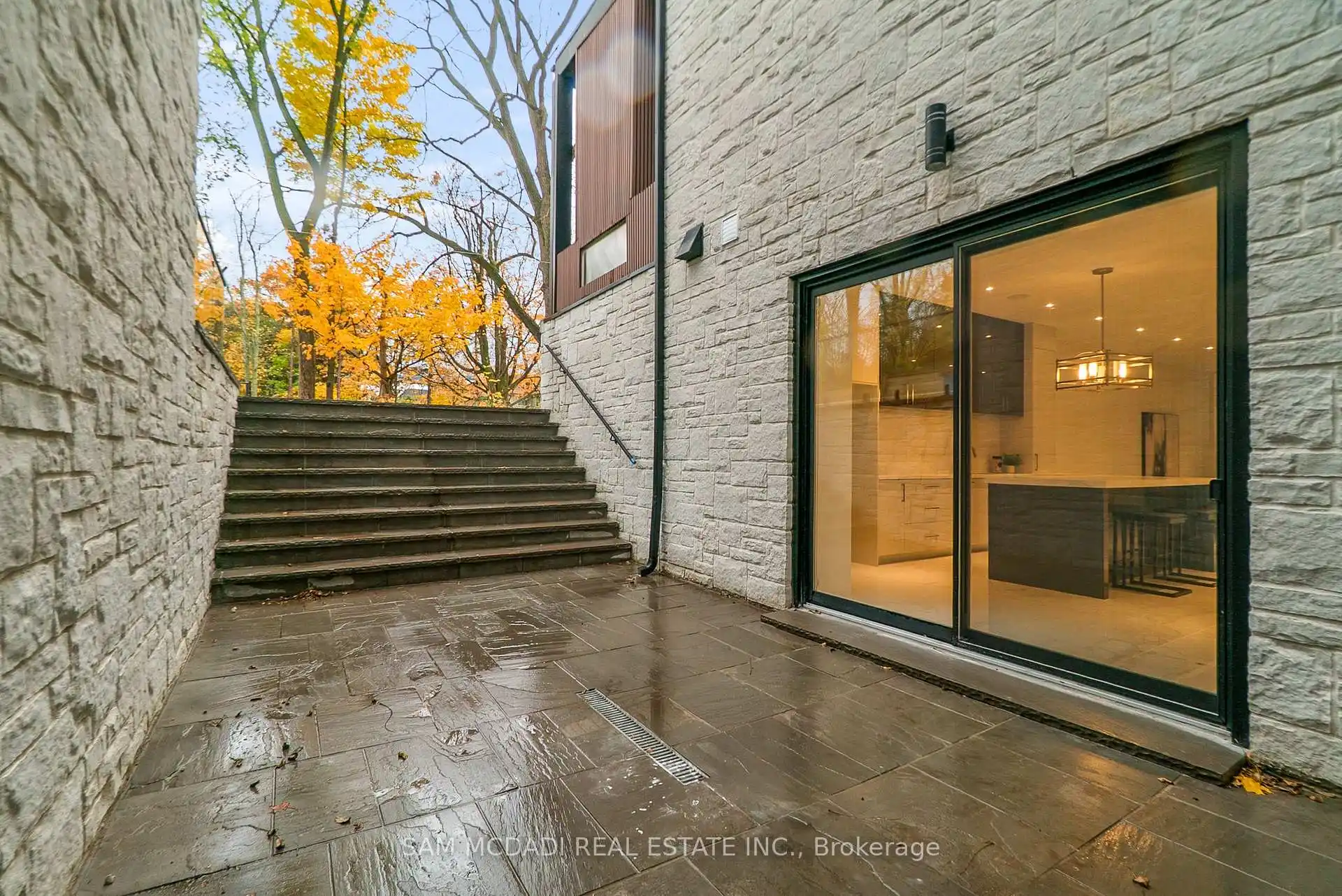 84 Pebbleridge Place, Oakville (W12792798) – image 48
