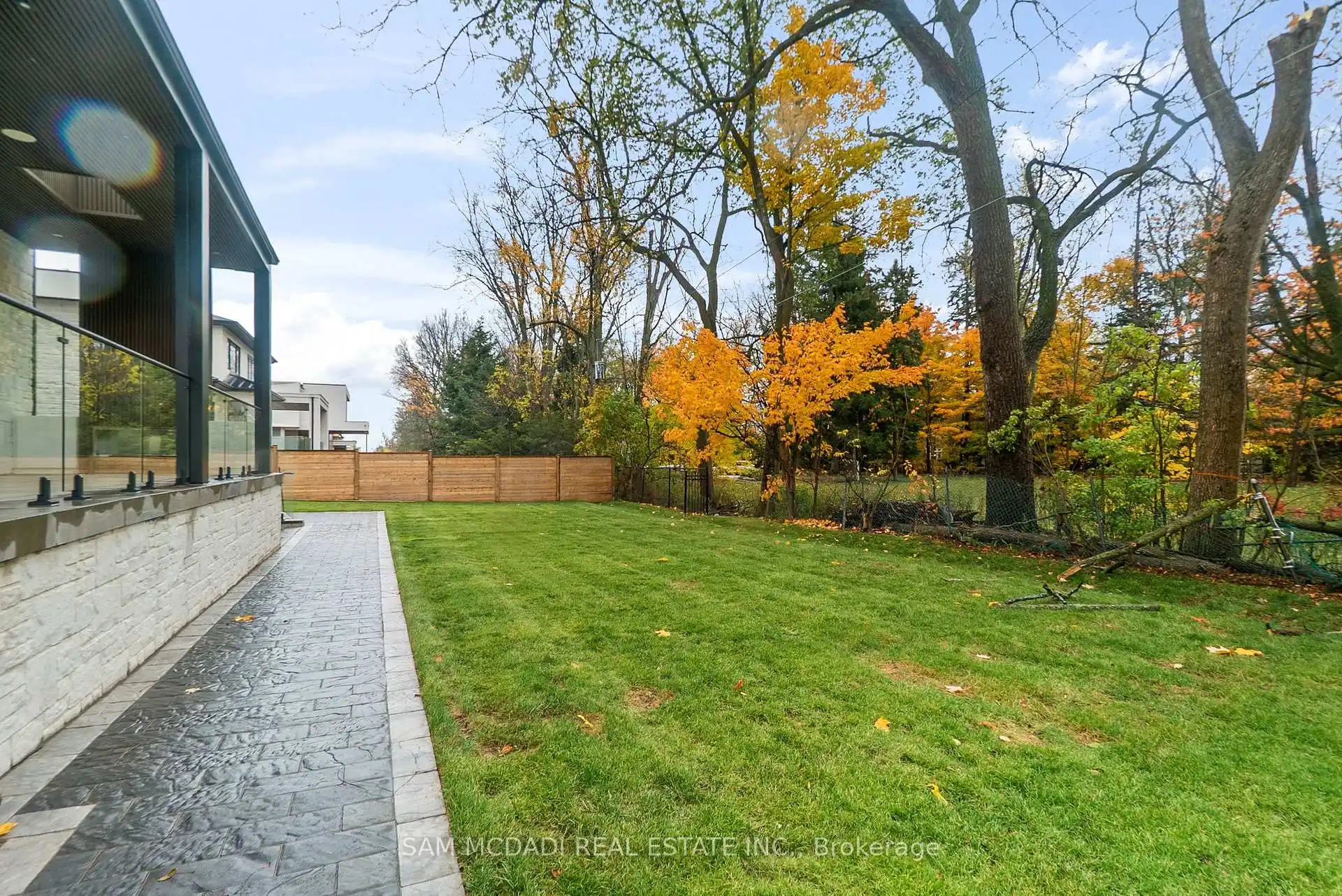 84 Pebbleridge Place, Oakville (W12792798) – image 49