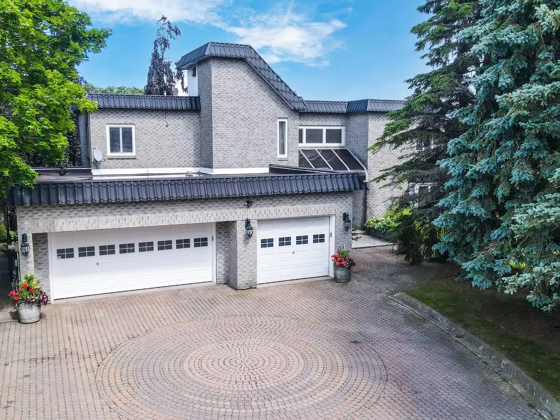 788 Woodland Acres Cres, Vaughan ON, L6A 1G2 – image 5