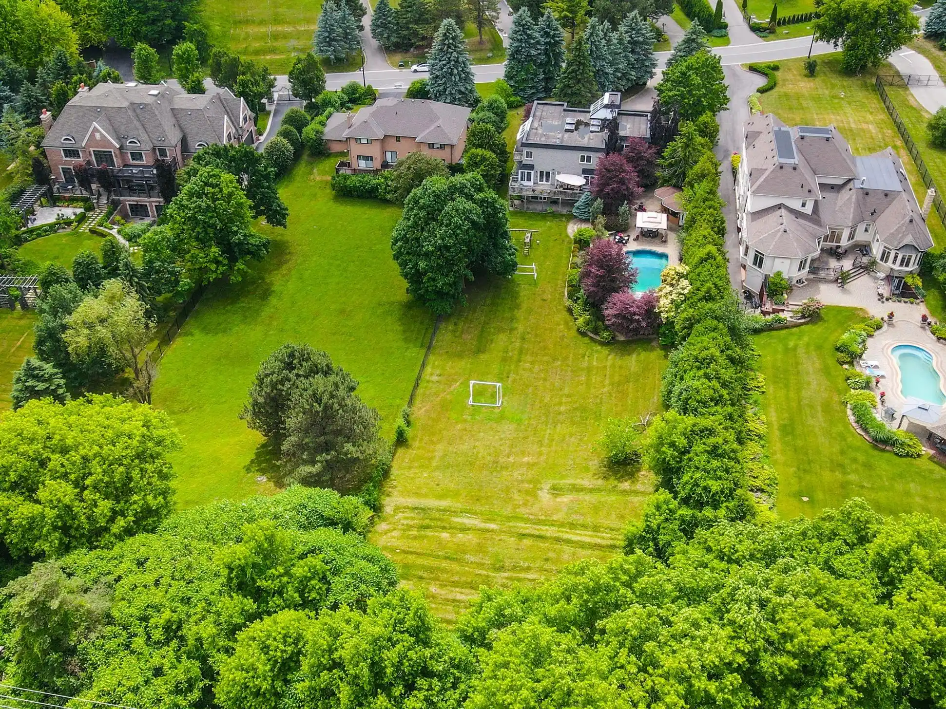 788 Woodland Acres Cres, Vaughan ON, L6A 1G2 – image 50
