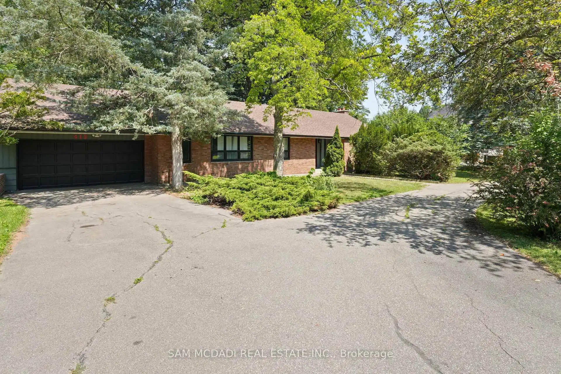 415 Country Club Crescent, Mississauga (W12816574) – image 12