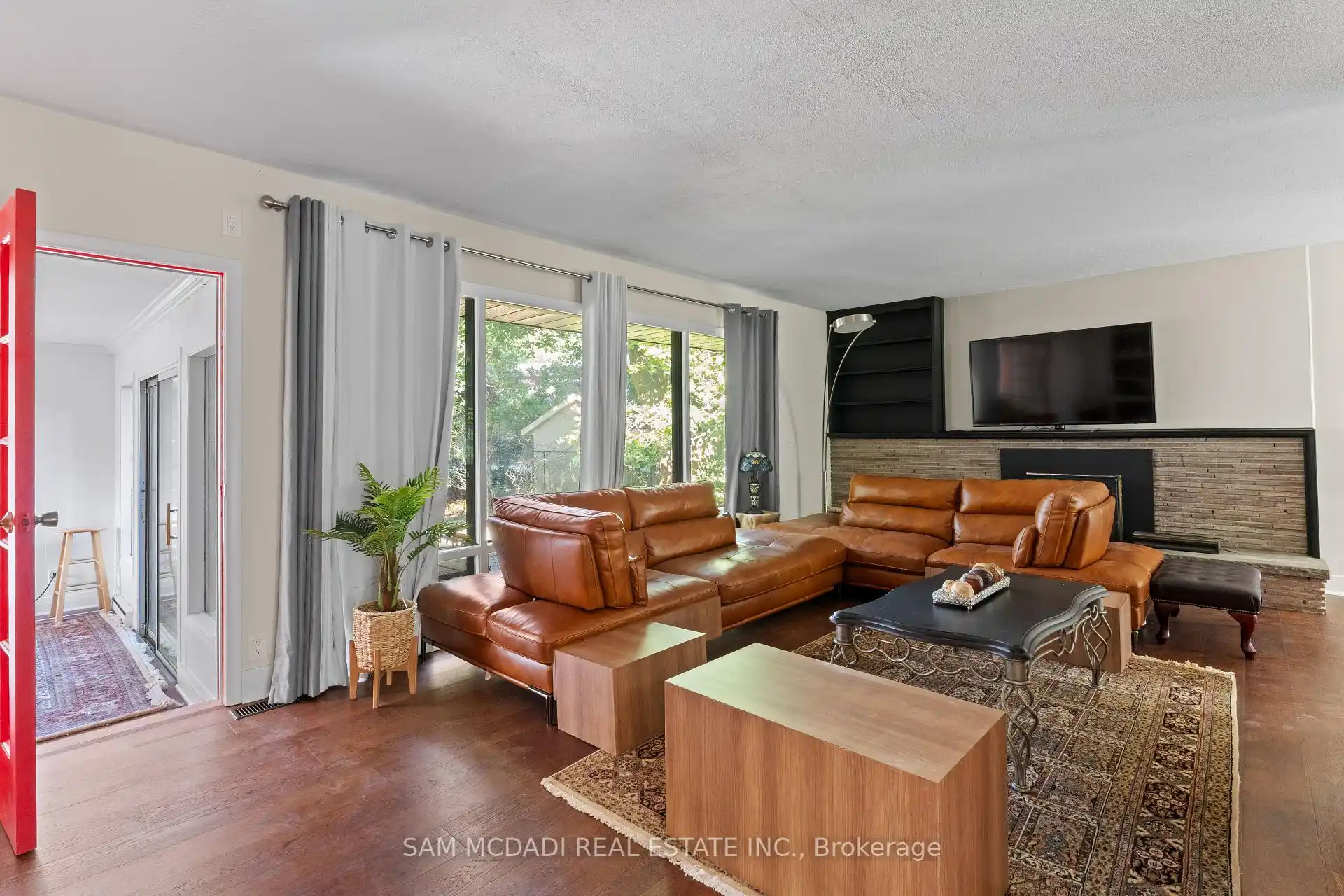 415 Country Club Crescent, Mississauga (W12816574) – image 17