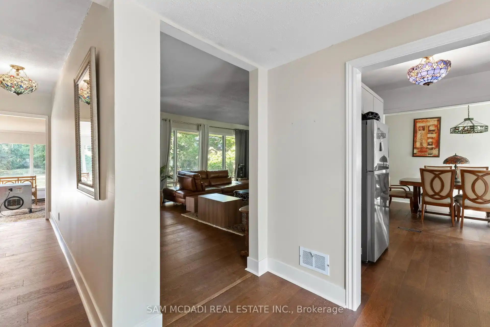 415 Country Club Crescent, Mississauga (W12816574) – image 19