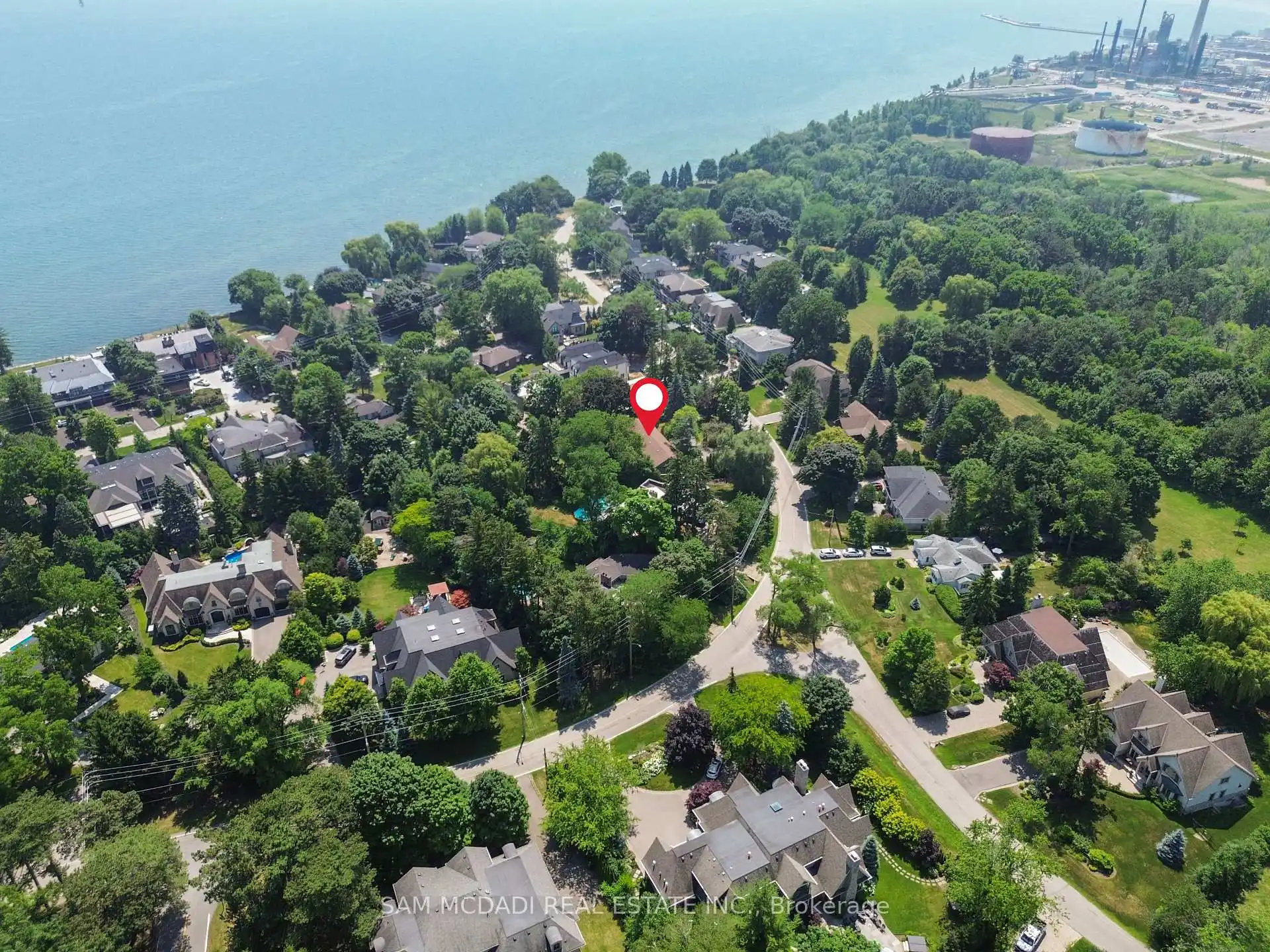 415 Country Club Crescent, Mississauga (W12816574) – image 7