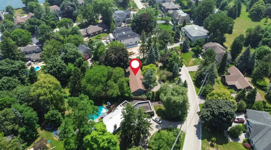 415 Country Club Crescent 415 Country Club Crescent, Mississauga, Ontario, L5J 2P9, Canada, 3 Bedrooms Bedrooms, ,2 BathroomsBathrooms,Residential,For Sale,415 Country Club Crescent,1908176