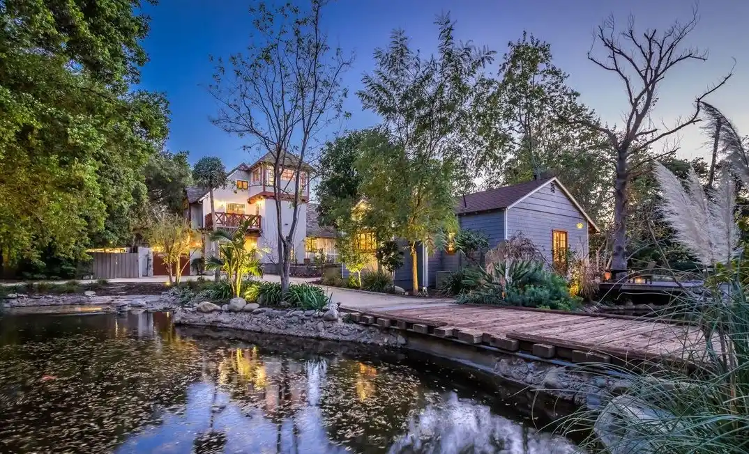 4750 Encino Avenue, Encino, CA 91316 – image 1