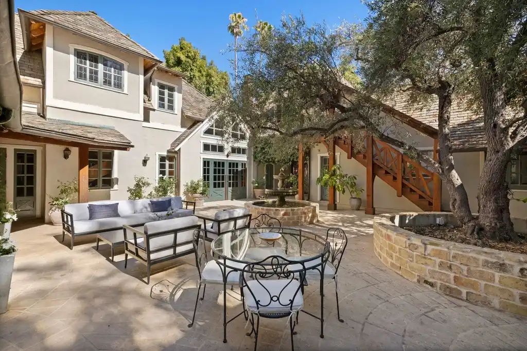 4750 Encino Avenue, Encino, CA 91316 – image 19
