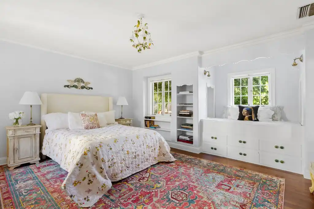 4750 Encino Avenue, Encino, CA 91316 – image 33