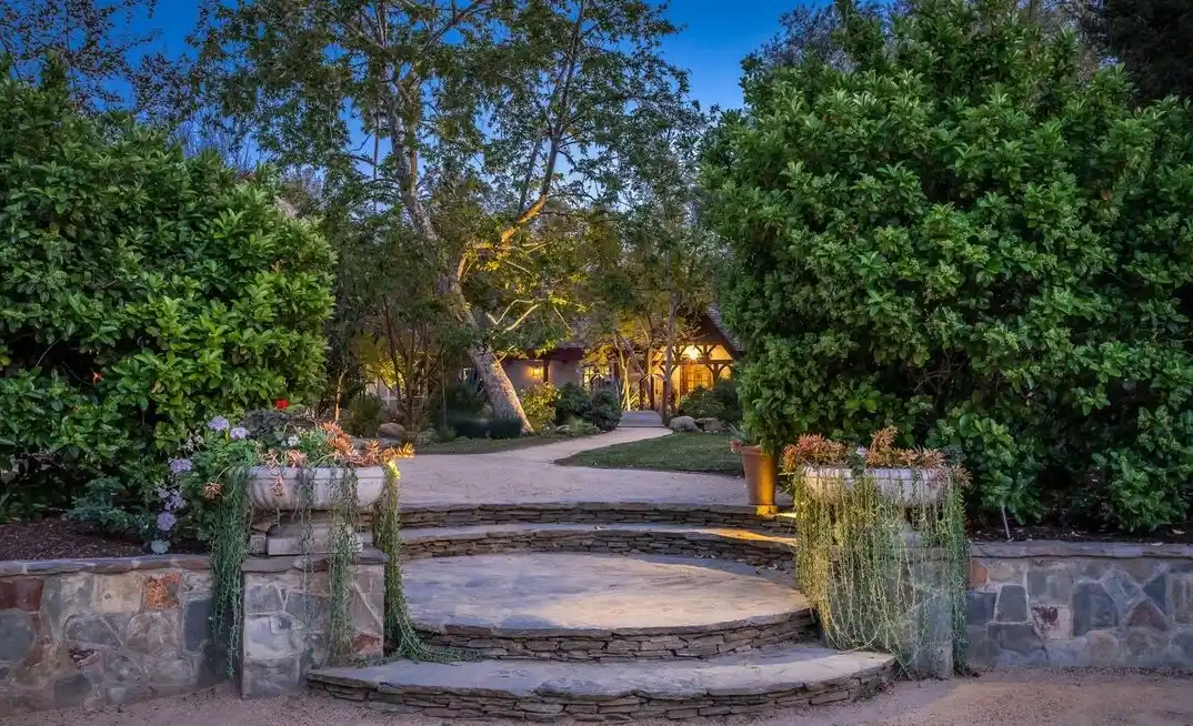 4750 Encino Avenue, Encino, CA 91316 – image 5
