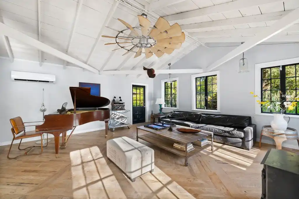 4750 Encino Avenue, Encino, CA 91316 – image 50