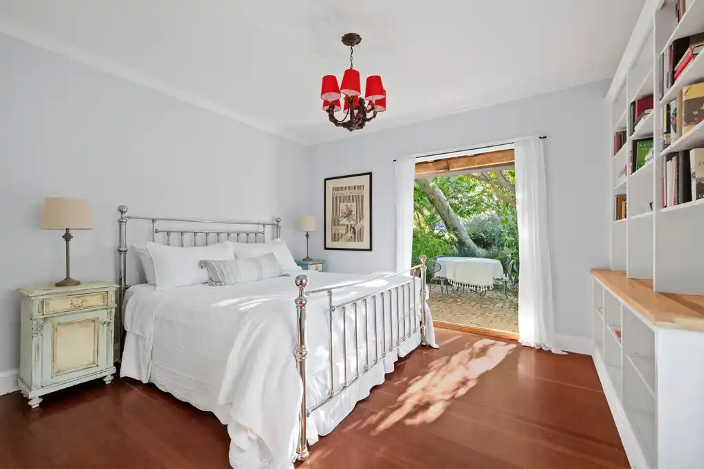 4750 Encino Avenue, Encino, CA 91316 – image 56