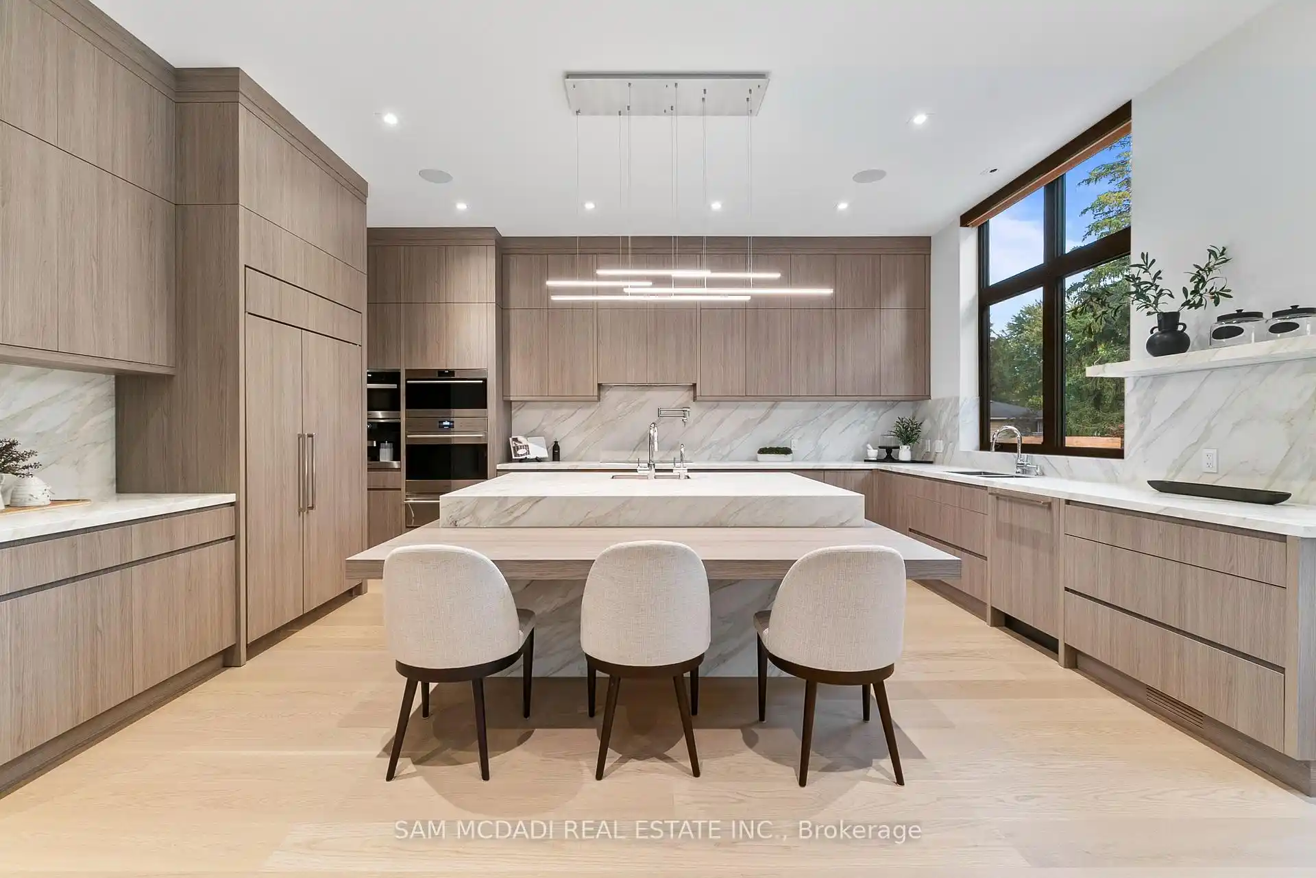 Luxurious Lorne Park Residence 4+1Br 7Bath, Mississauga – image 14