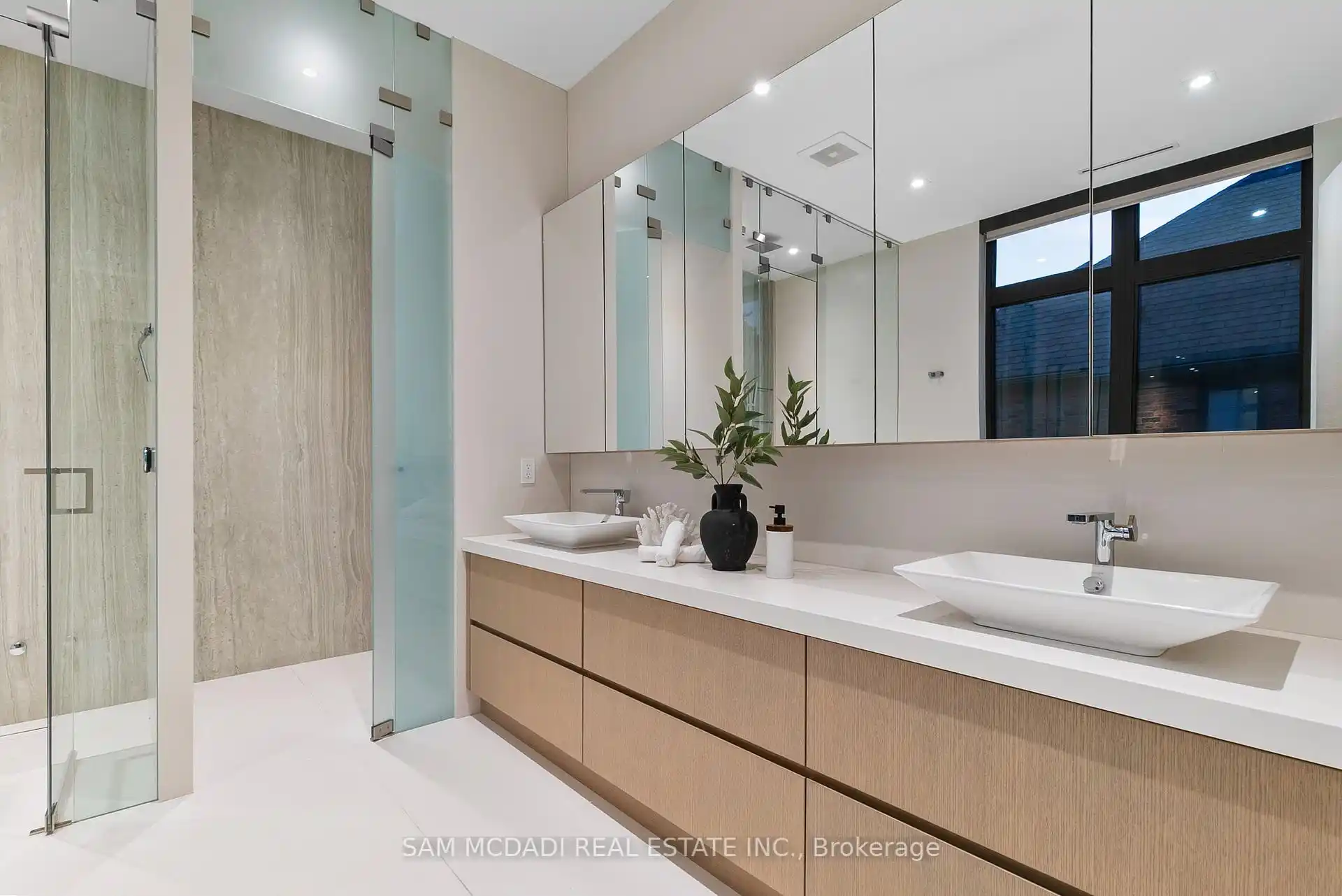 Luxurious Lorne Park Residence 4+1Br 7Bath, Mississauga – image 27