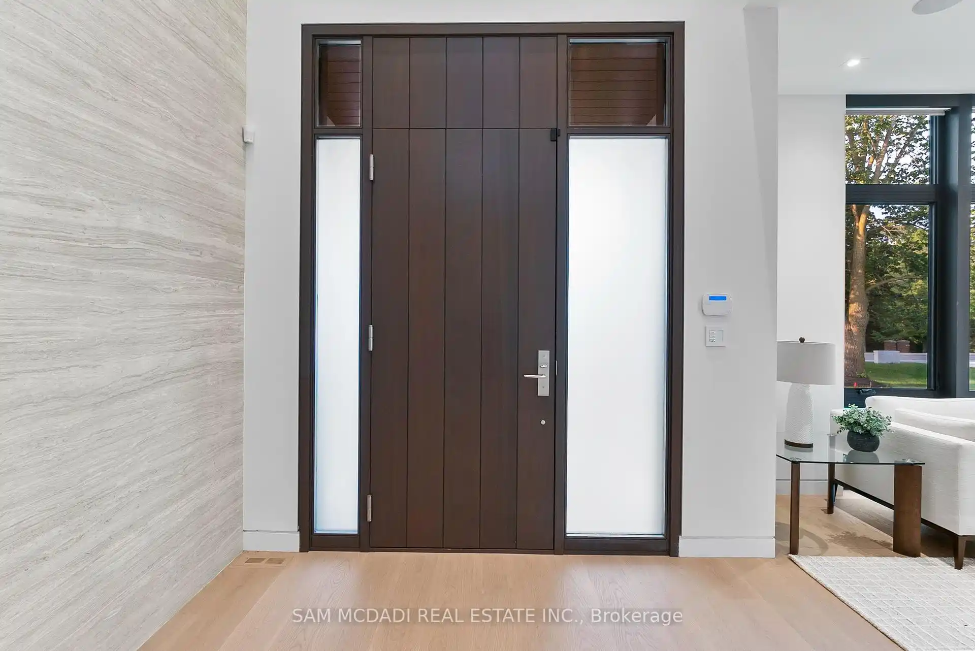 Luxurious Lorne Park Residence 4+1Br 7Bath, Mississauga – image 3