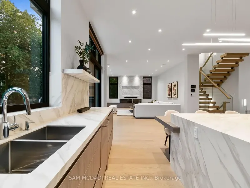Luxurious Lorne Park Residence 4+1Br 7Bath, Mississauga – image 19