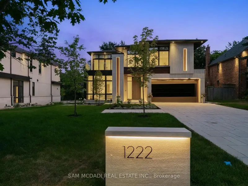 Luxurious Lorne Park Residence 4+1Br 7Bath, Mississauga – image 1