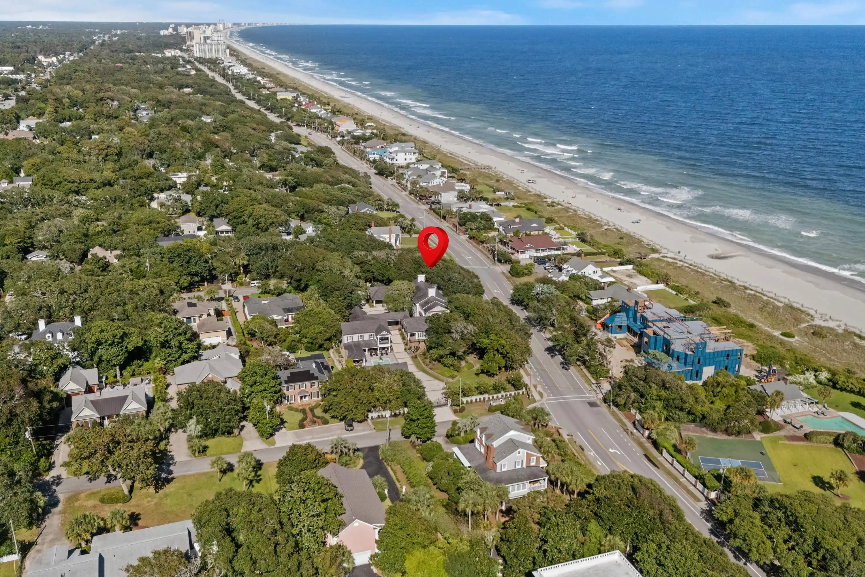 Iconic Golden Mile Estate – image 10