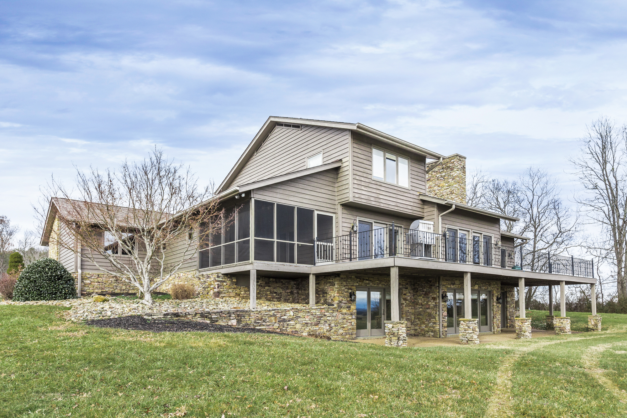 Residential For Sale – image 1