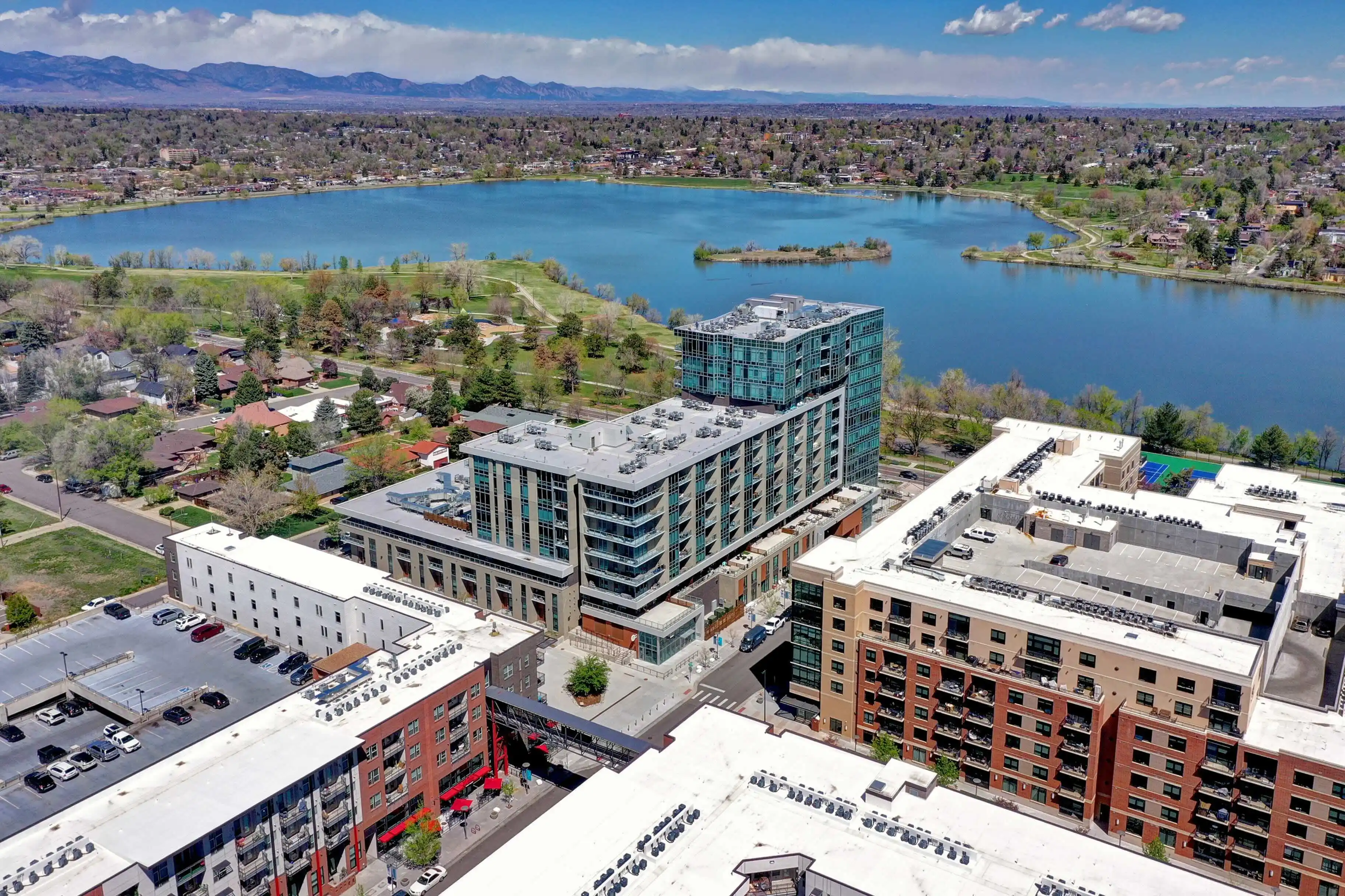 Denver Condo Located In The Prestigious Lakehouse on Sloan's Lake – image 2