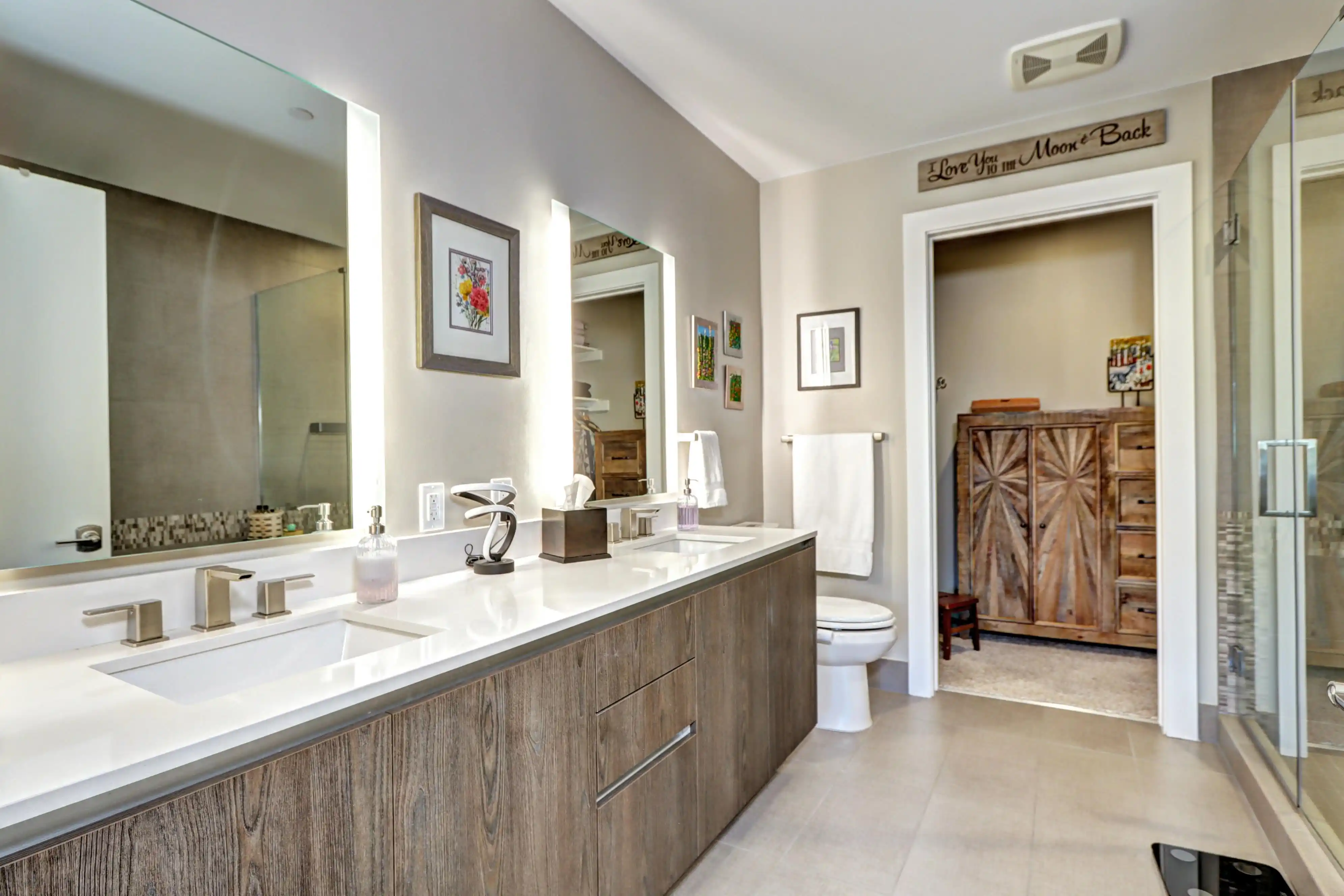Denver Condo Located In The Prestigious Lakehouse on Sloan's Lake – image 7
