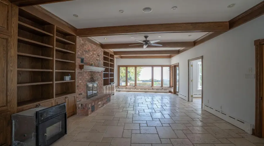 1588 Watersedge Road, Mississauga, Ontario, L5J 1A4, Canada, 3 Bedrooms Bedrooms, ,3 BathroomsBathrooms,Residential,For Sale,1588 Watersedge Road,1941149