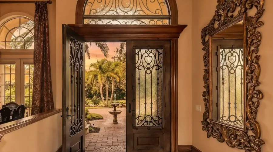 8305 Farington Court, Bradenton, Florida, 34202, United States, 4 Bedrooms Bedrooms, 12 Rooms Rooms,5 BathroomsBathrooms,Residential,For Sale,Farington,1945373