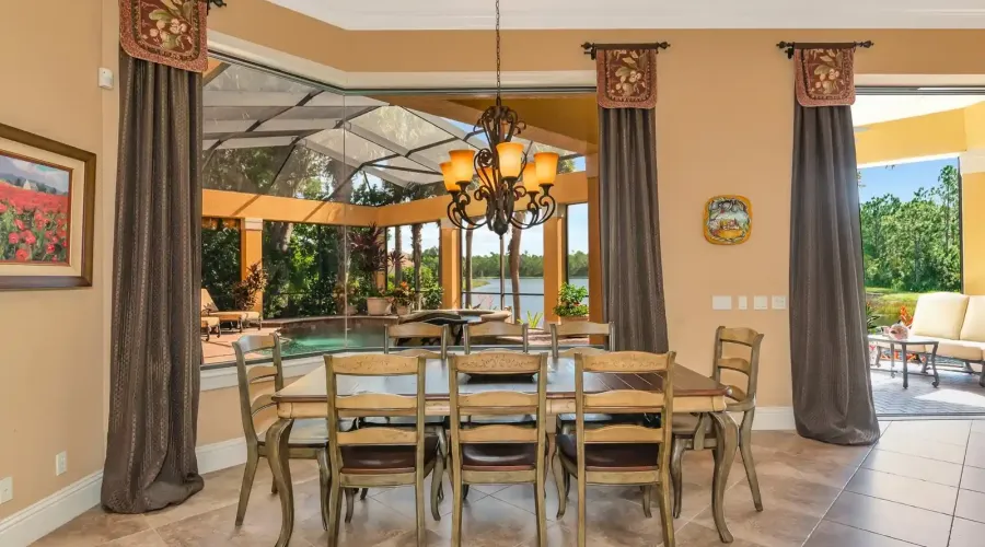 8305 Farington Court, Bradenton, Florida, 34202, United States, 4 Bedrooms Bedrooms, 12 Rooms Rooms,5 BathroomsBathrooms,Residential,For Sale,Farington,1945373