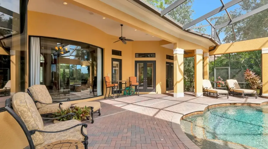 8305 Farington Court, Bradenton, Florida, 34202, United States, 4 Bedrooms Bedrooms, 12 Rooms Rooms,5 BathroomsBathrooms,Residential,For Sale,Farington,1945373