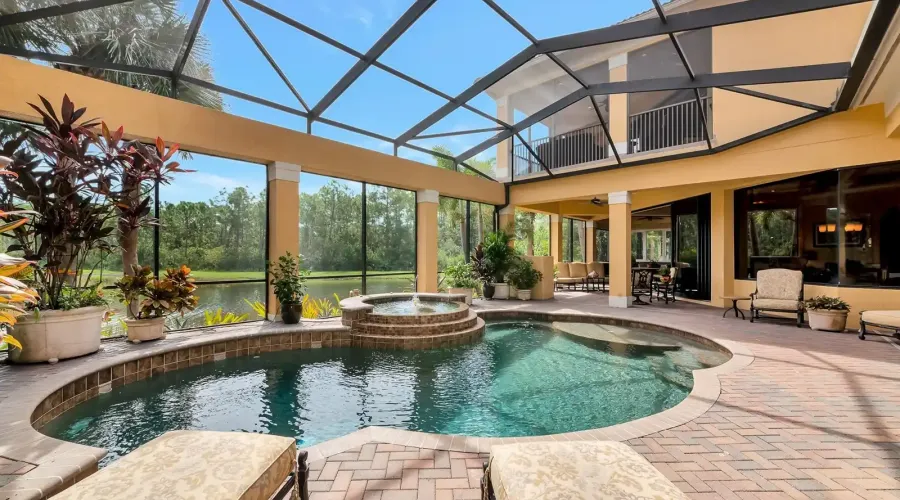 8305 Farington Court, Bradenton, Florida, 34202, United States, 4 Bedrooms Bedrooms, 12 Rooms Rooms,5 BathroomsBathrooms,Residential,For Sale,Farington,1945373