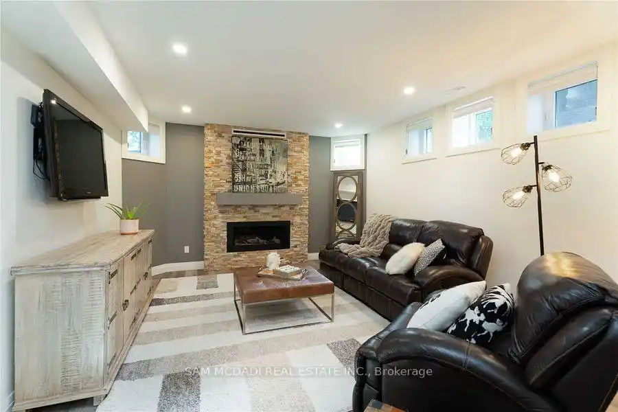 2064 Almira Court, Mississauga (W12732206) – image 26