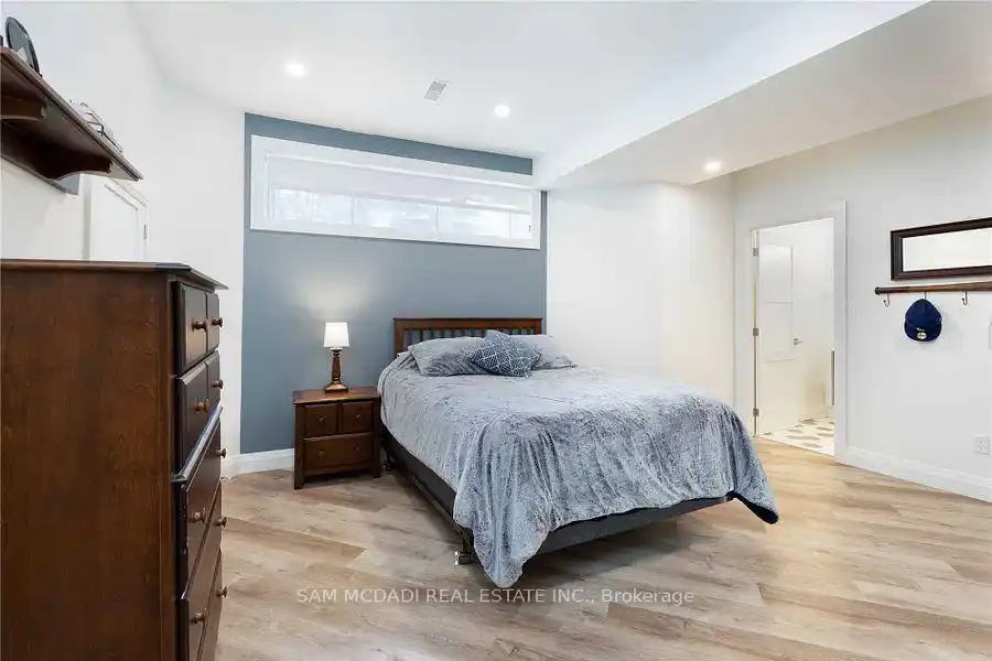 2064 Almira Court, Mississauga (W12732206) – image 28