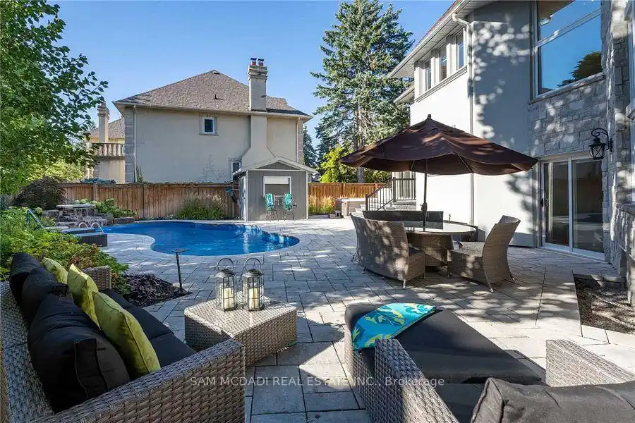 2064 Almira Court, Mississauga (W12732206) – image 35
