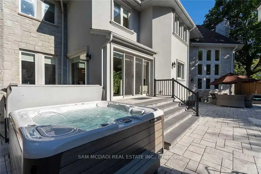 2064 Almira Court, Mississauga (W12732206) – image 36