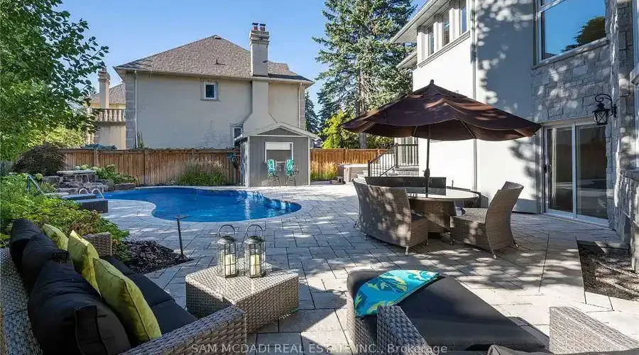 2064 Almira Court, Mississauga, Ontario, L5H 4A5, Canada, 4 Bedrooms Bedrooms, ,5 BathroomsBathrooms,Residential,For Sale,1946449
