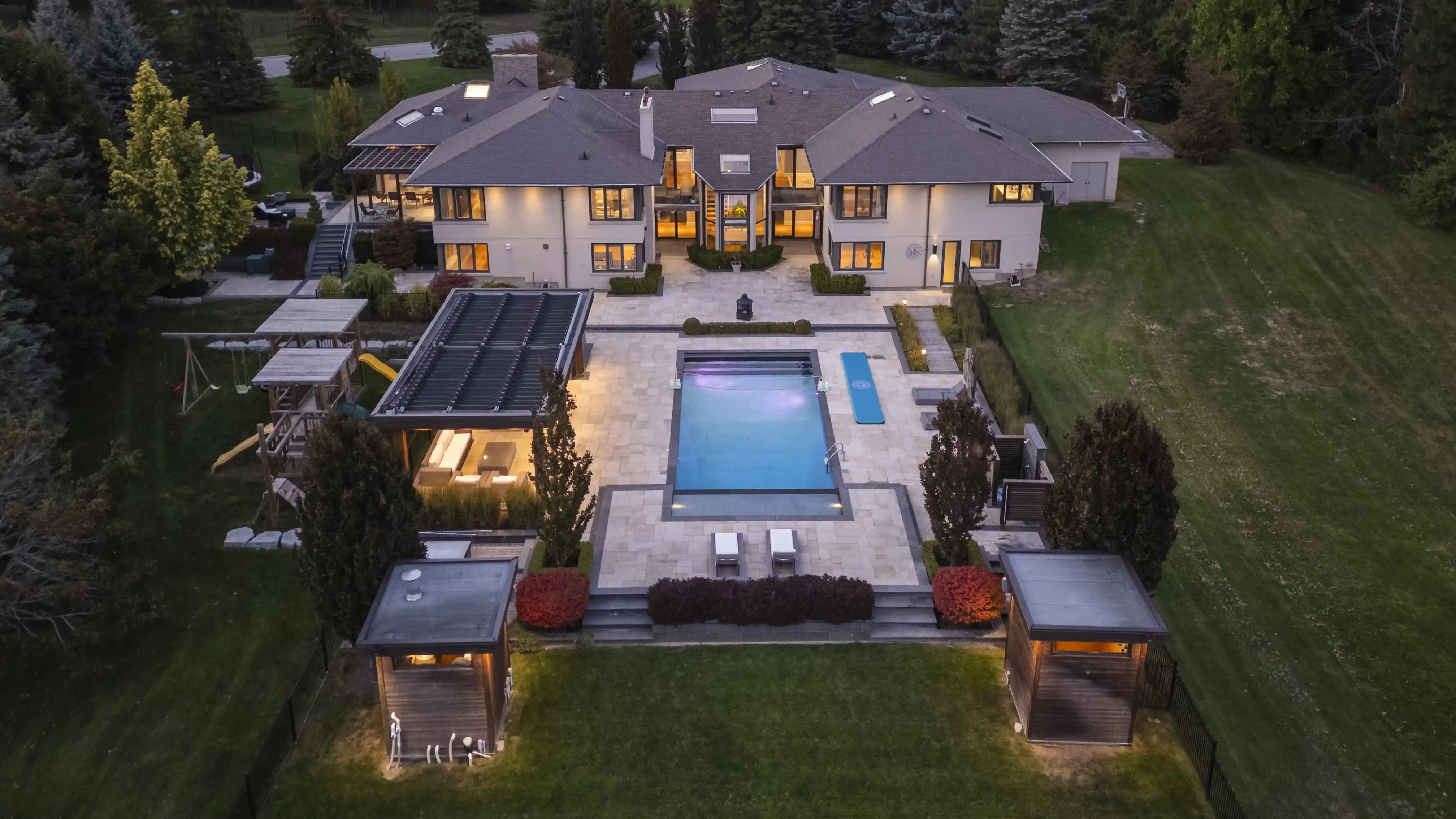 17 Dew Drop Crt, Vaughan – image 1
