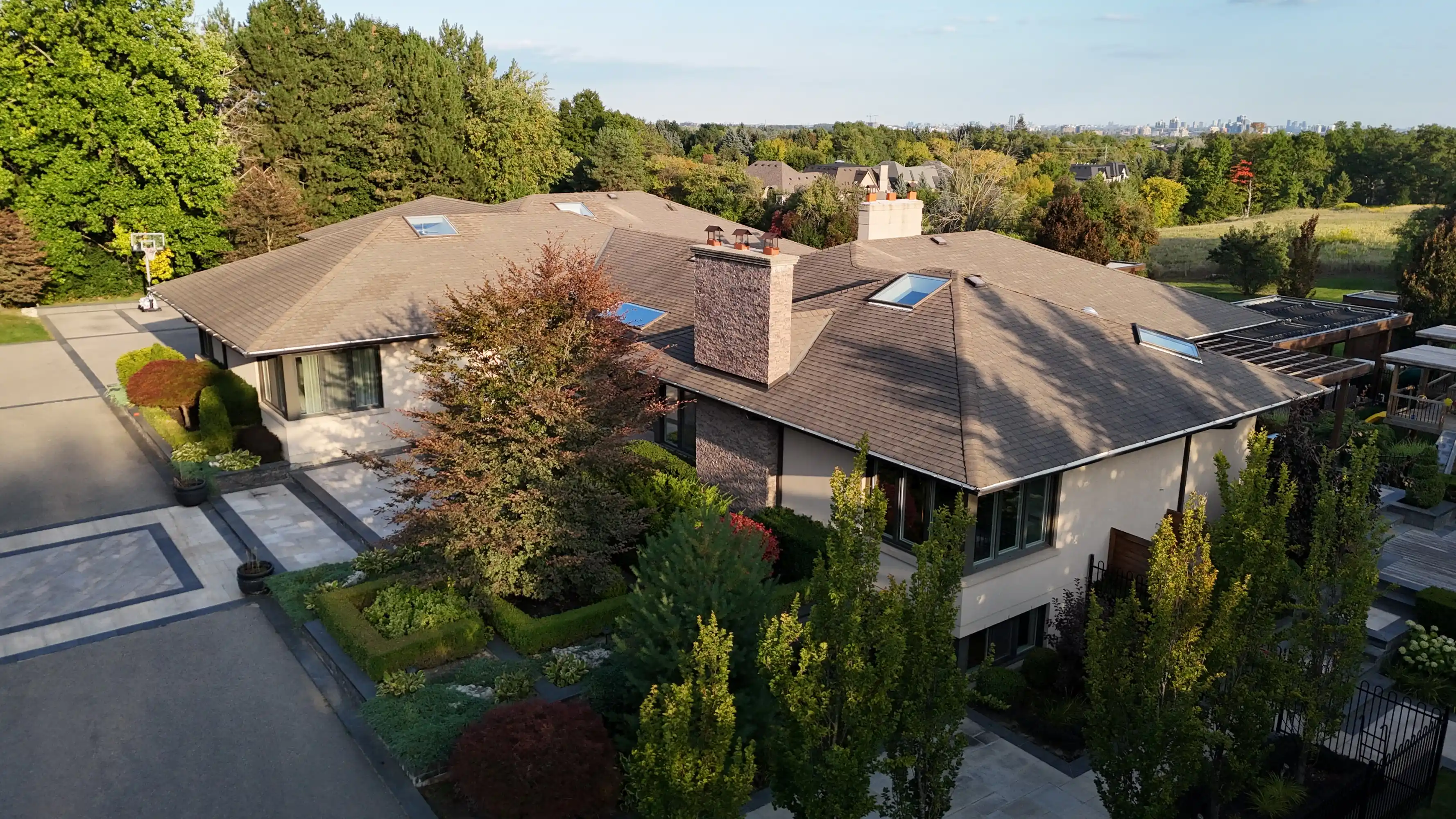 17 Dew Drop Crt, Vaughan – image 111