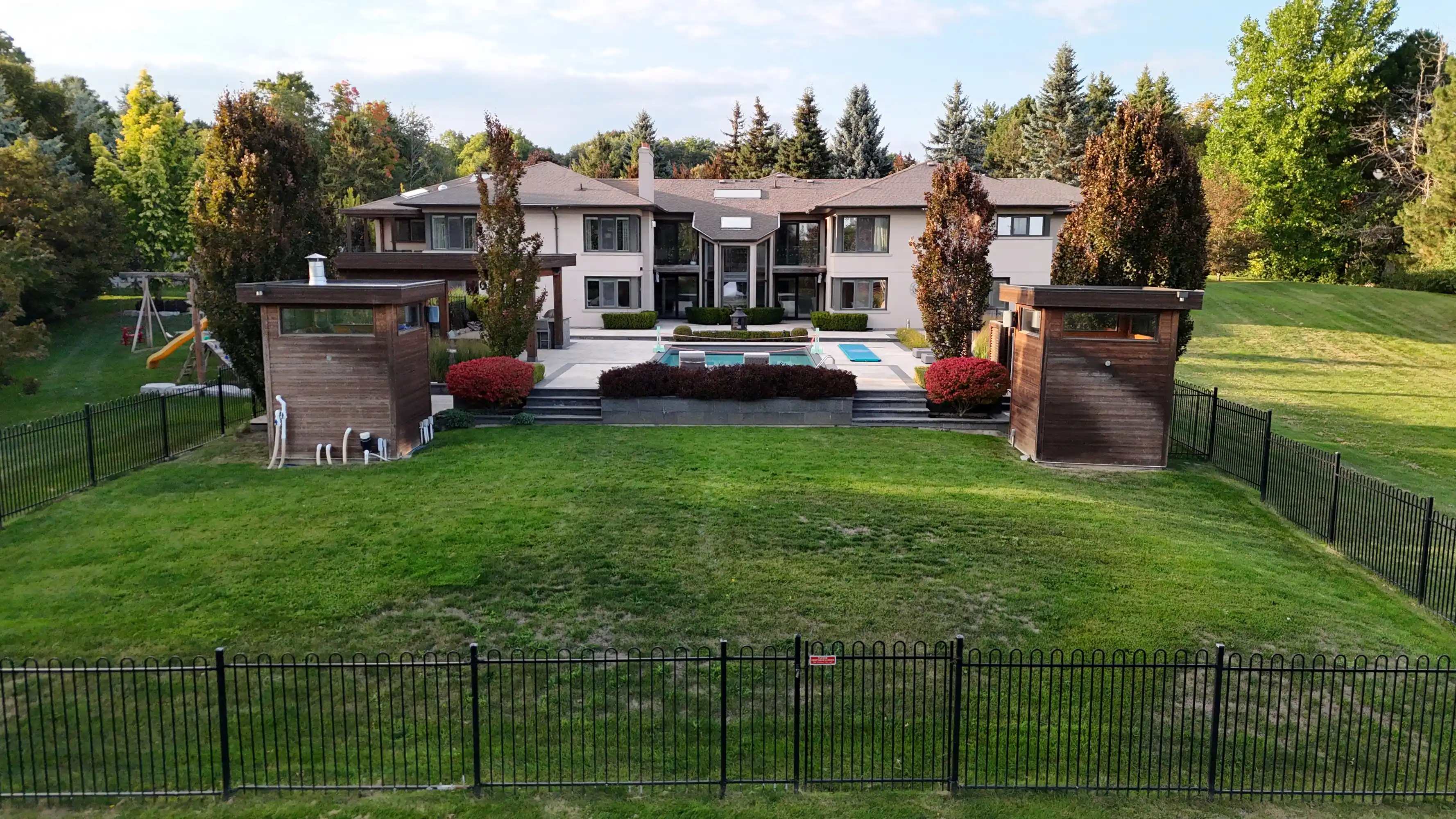 17 Dew Drop Crt, Vaughan – image 114