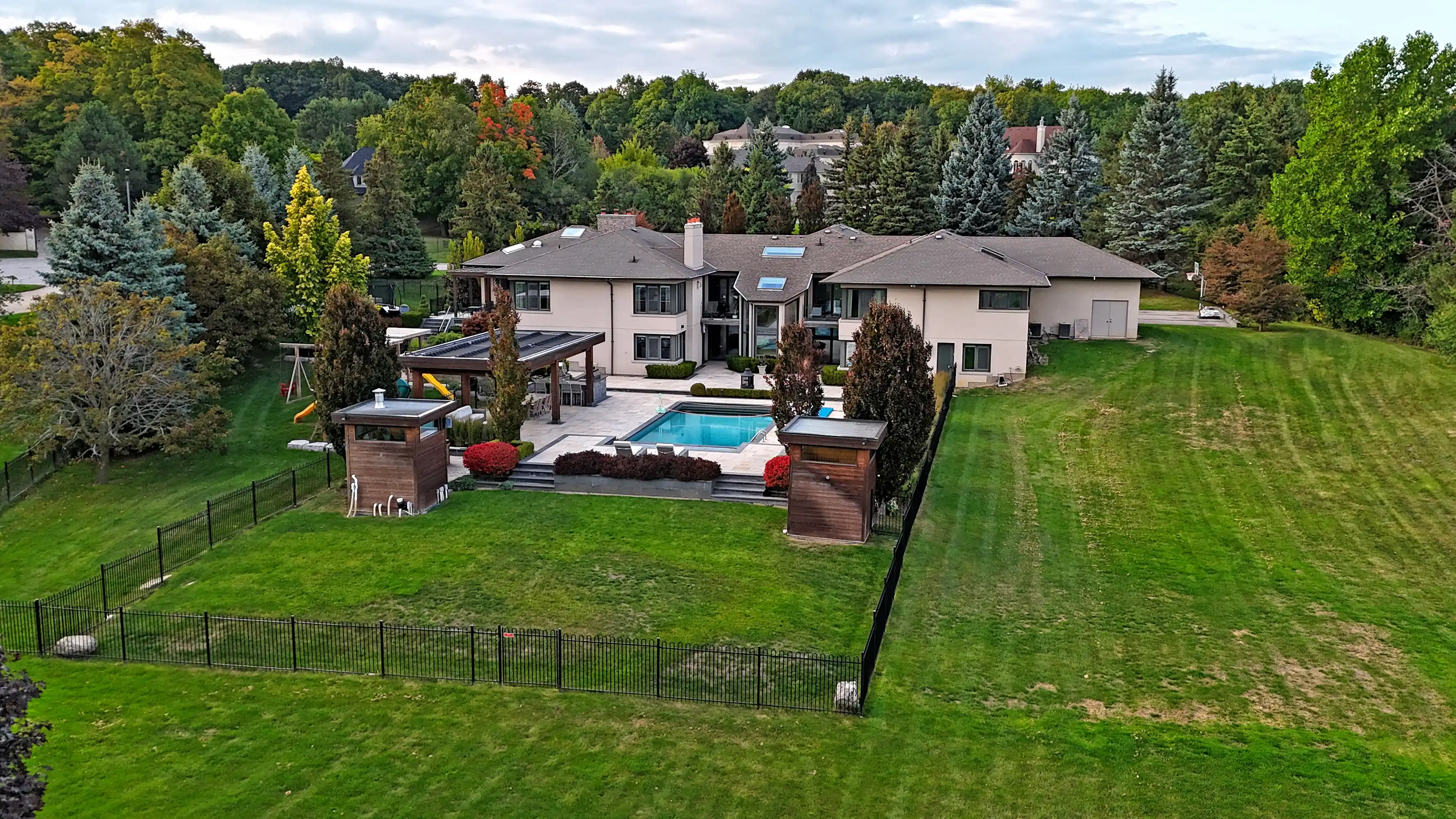 17 Dew Drop Crt, Vaughan – image 120