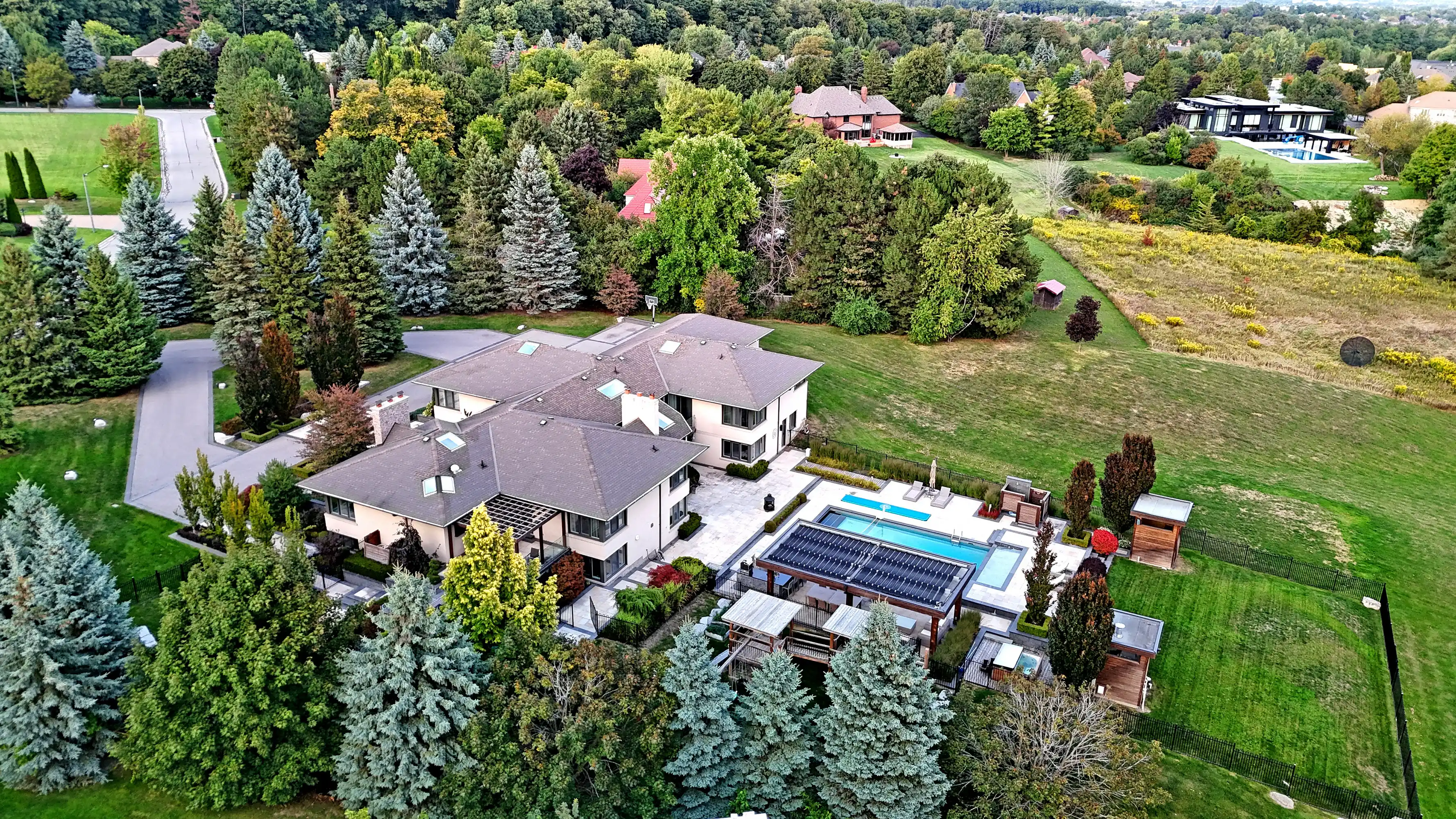 17 Dew Drop Crt, Vaughan – image 127