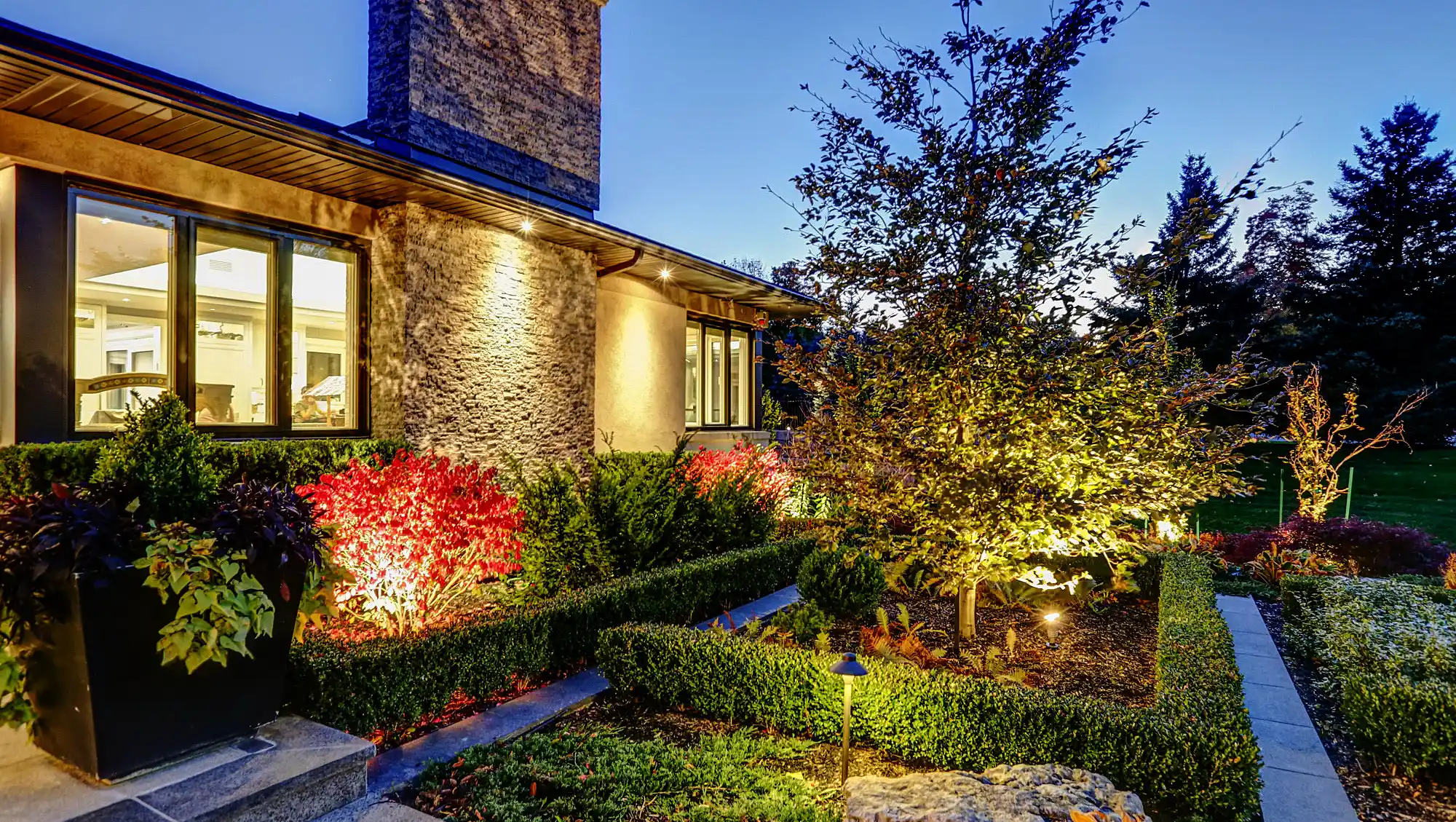 17 Dew Drop Crt, Vaughan – image 167