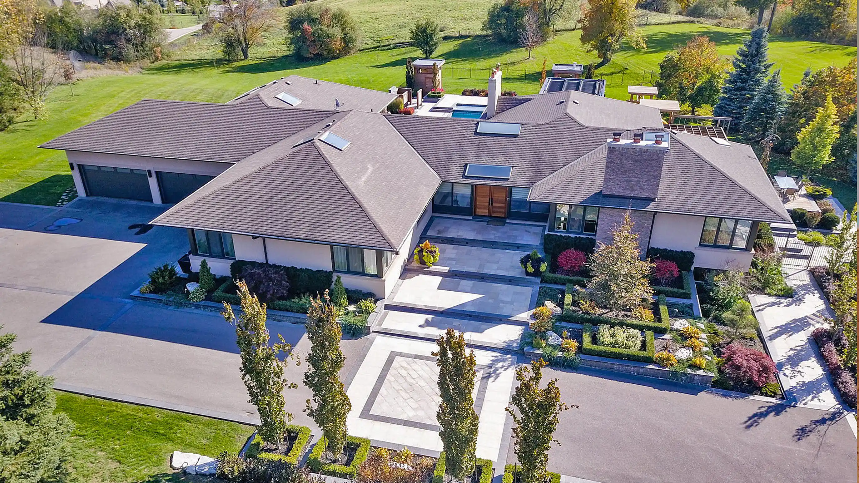 17 Dew Drop Crt, Vaughan – image 171