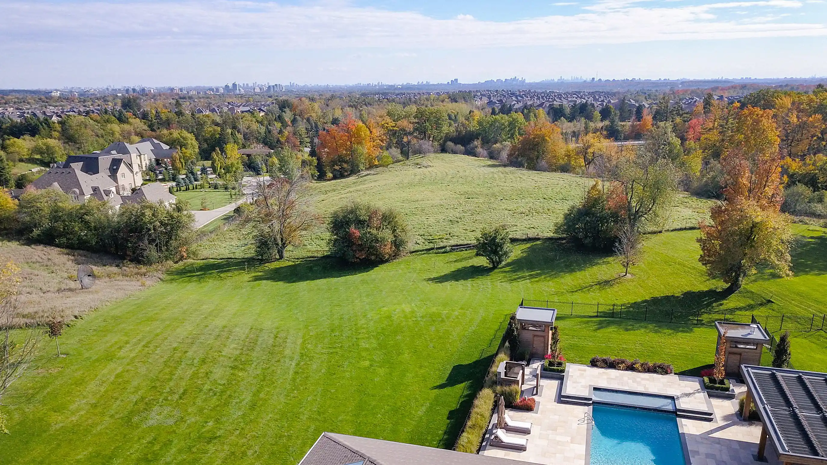 17 Dew Drop Crt, Vaughan – image 177