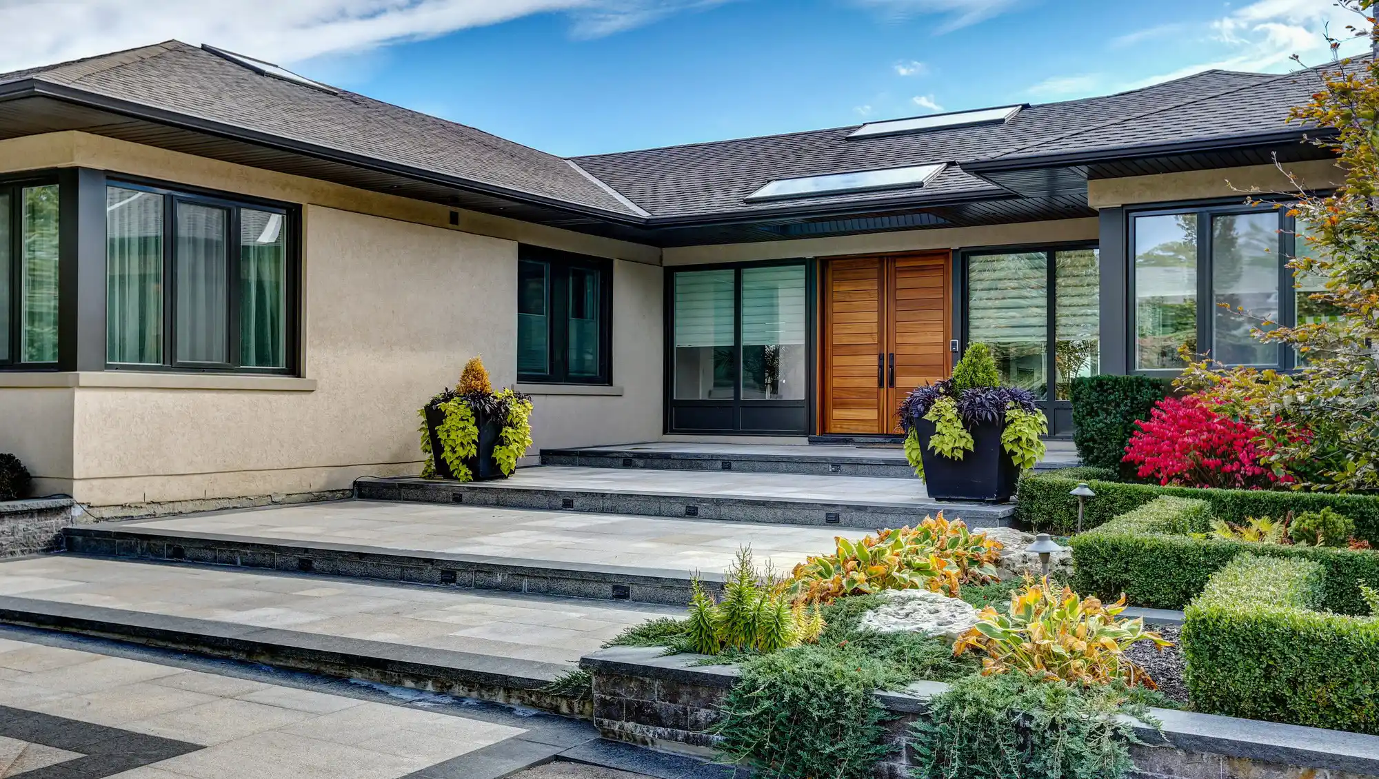 17 Dew Drop Crt, Vaughan – image 215