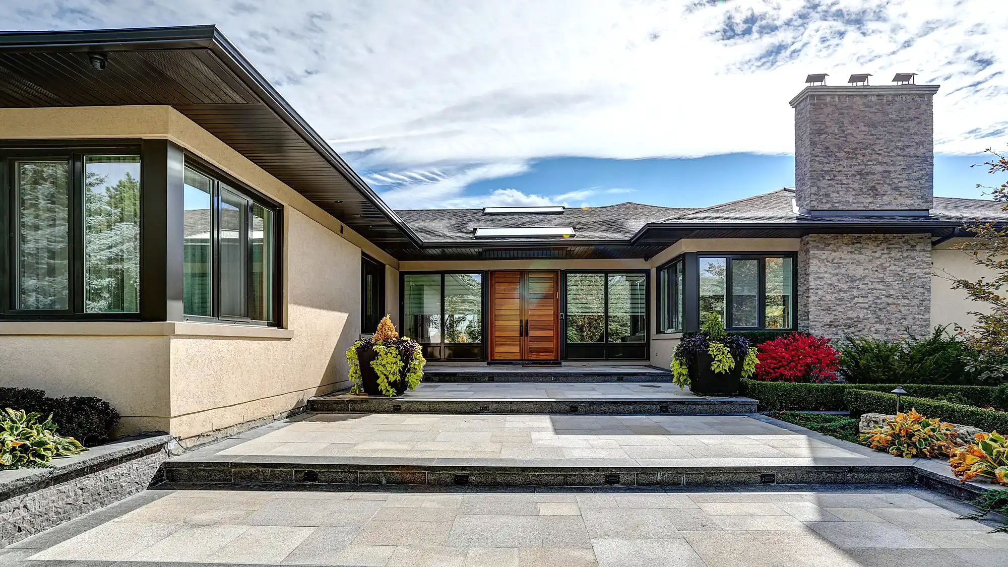 17 Dew Drop Crt, Vaughan – image 226