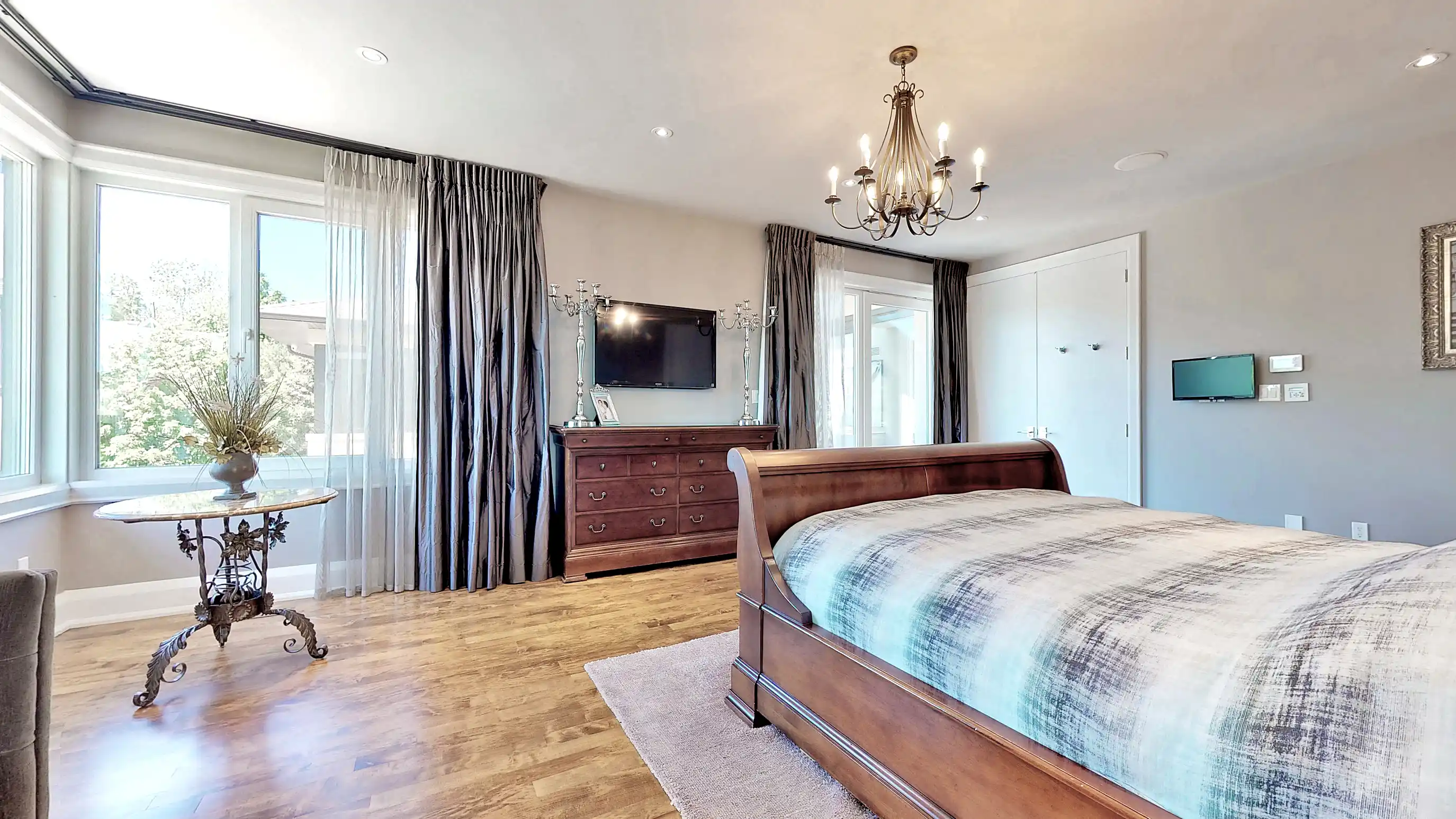 17 Dew Drop Crt, Vaughan – image 244
