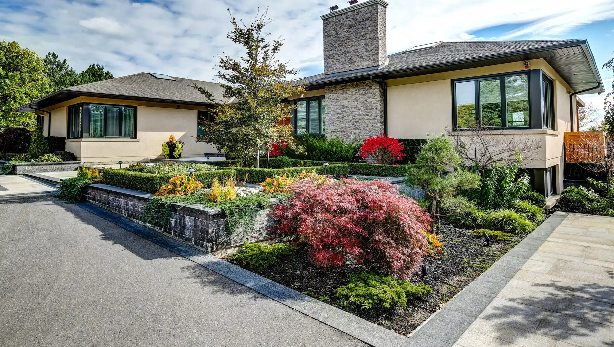 17 Dew Drop Crt, Vaughan – image 248