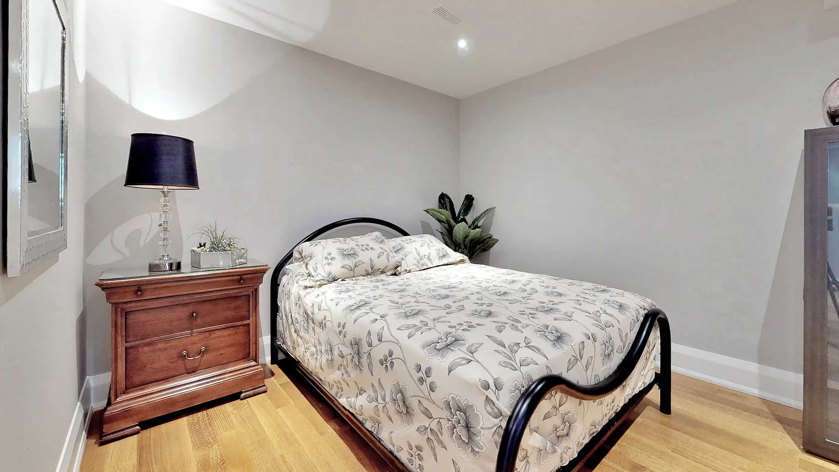 17 Dew Drop Crt, Vaughan – image 36